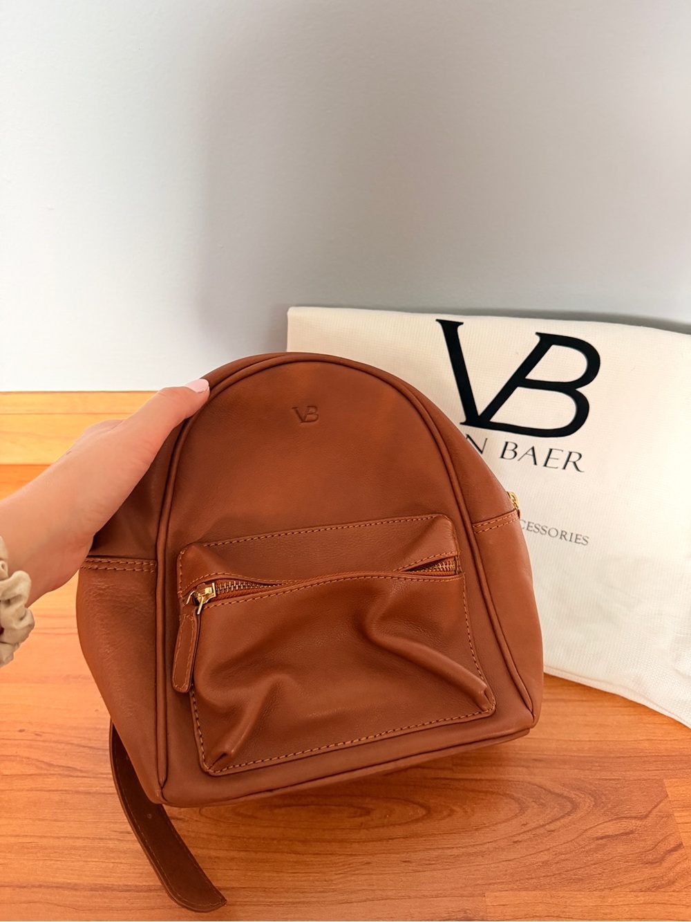 Van Baer Bella - Small Leather Backpack in Tan